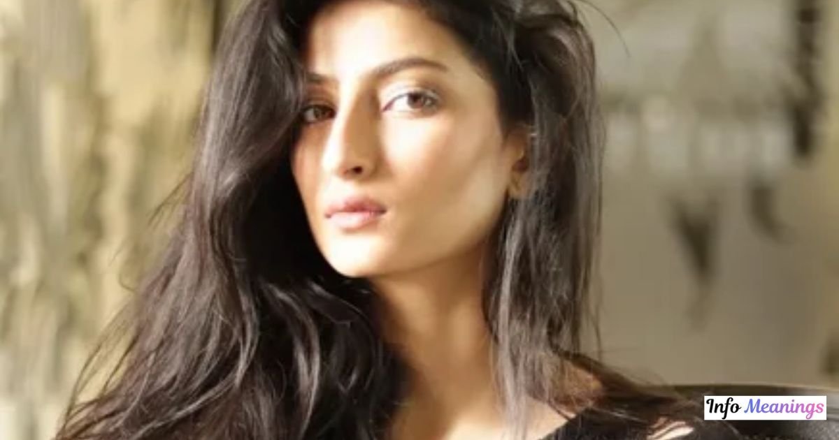 Palak Tiwari Age